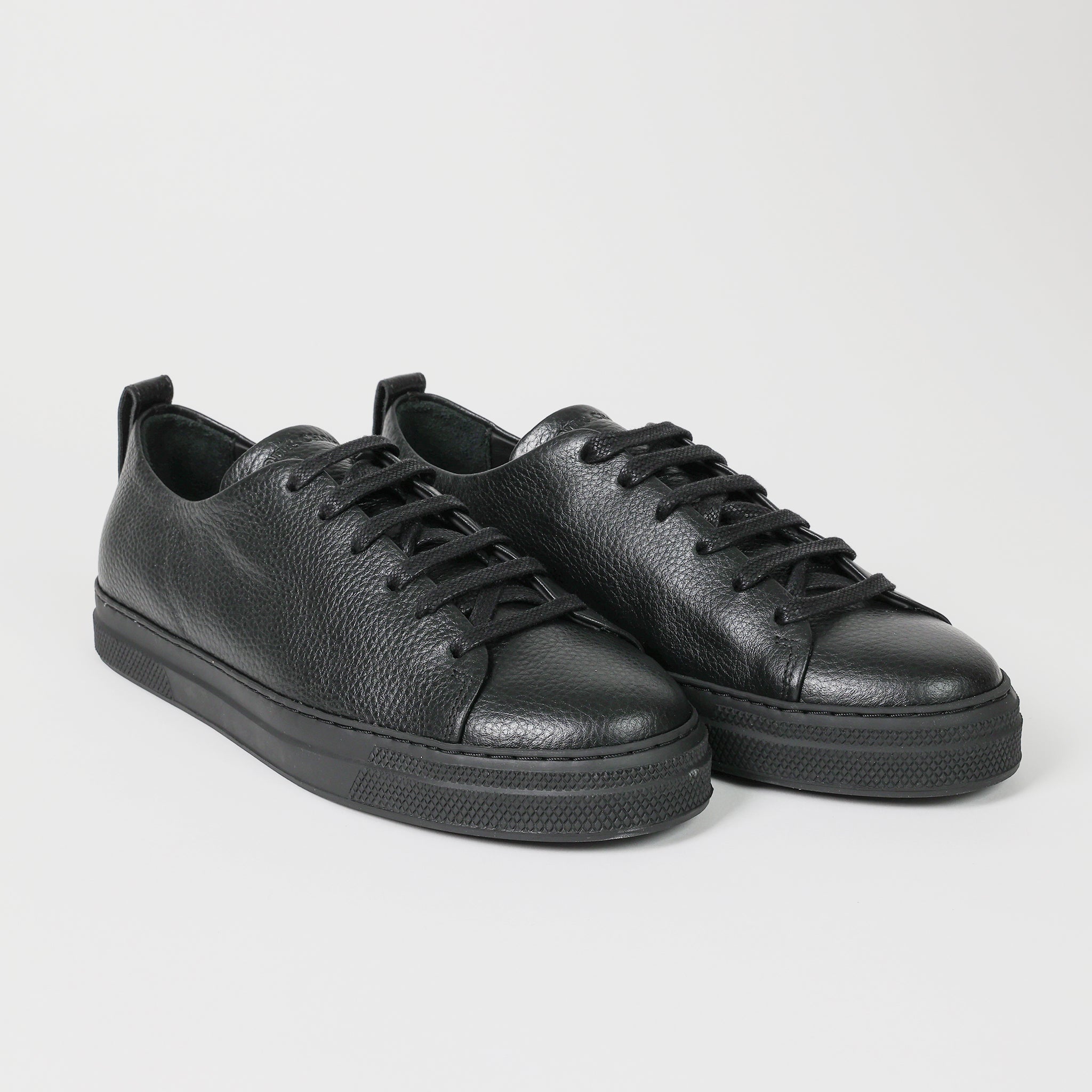 Circular Sneakers Black