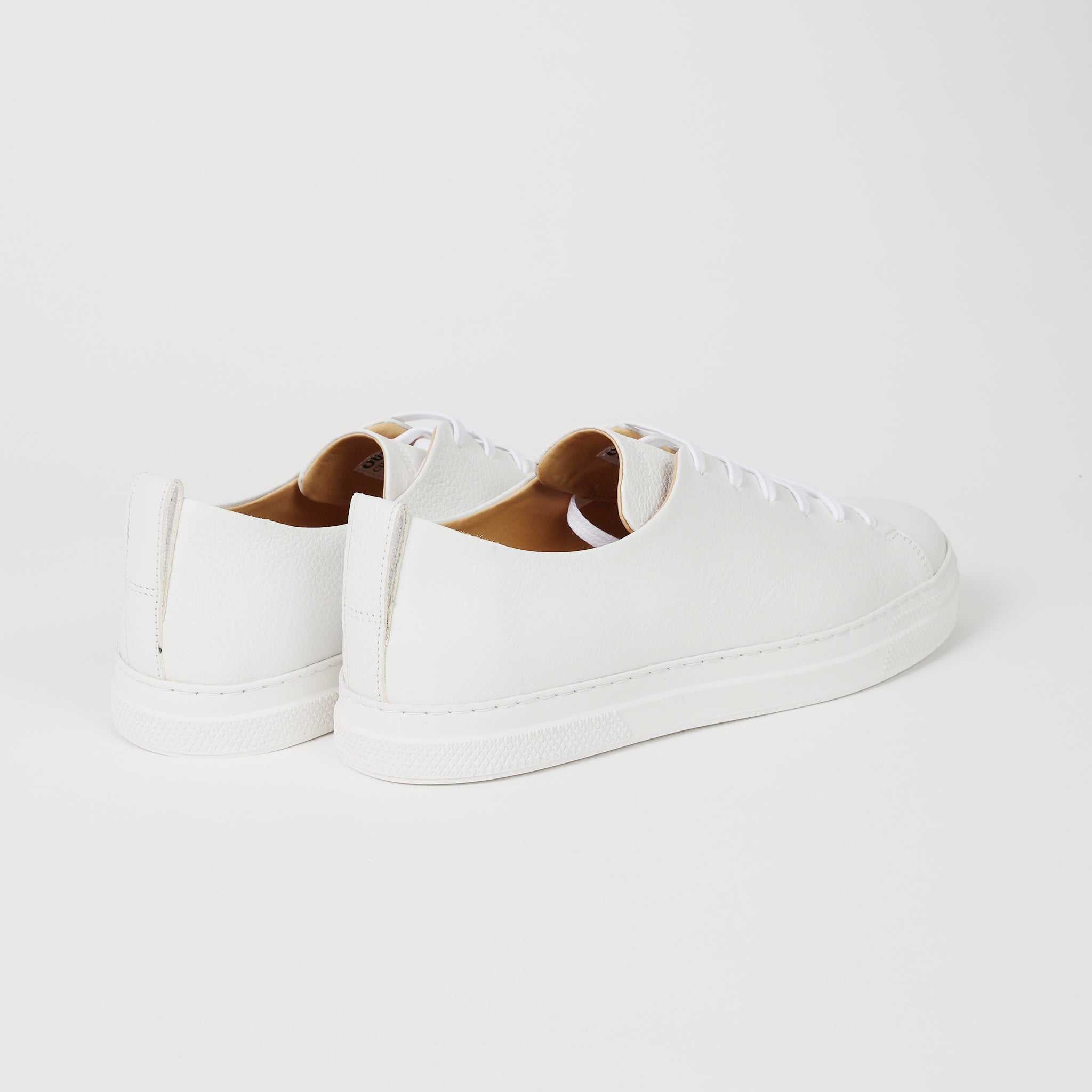 Circular Sneakers White